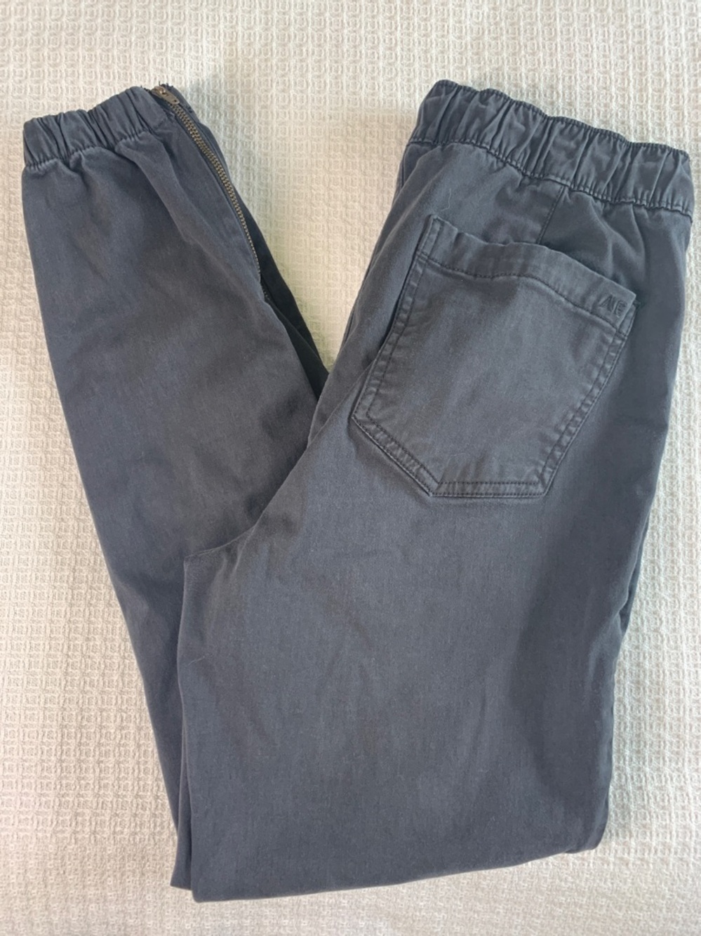 American Eagle black Cotton blend joggers size 12